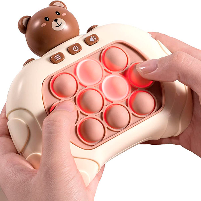 BlanketFastFingers, dárkový set s dekou, která svítí ve tmě, a interaktivní hračkou GRATIS - Image 3