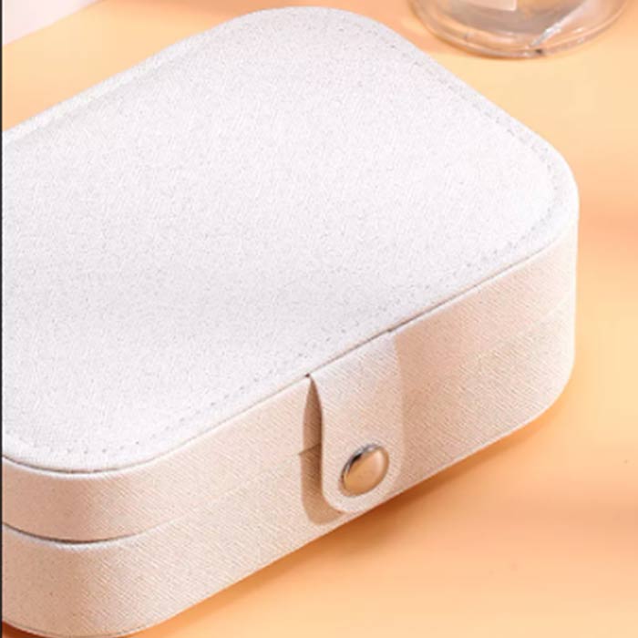 BoxJewlery, krabička pro ukládání prstenů, náušnic, náhrdelníků a dalších šperků