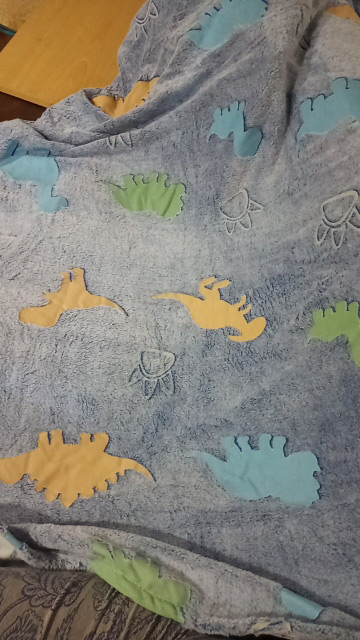 LuminousBlanket, dětská deka, která svítí ve tmě